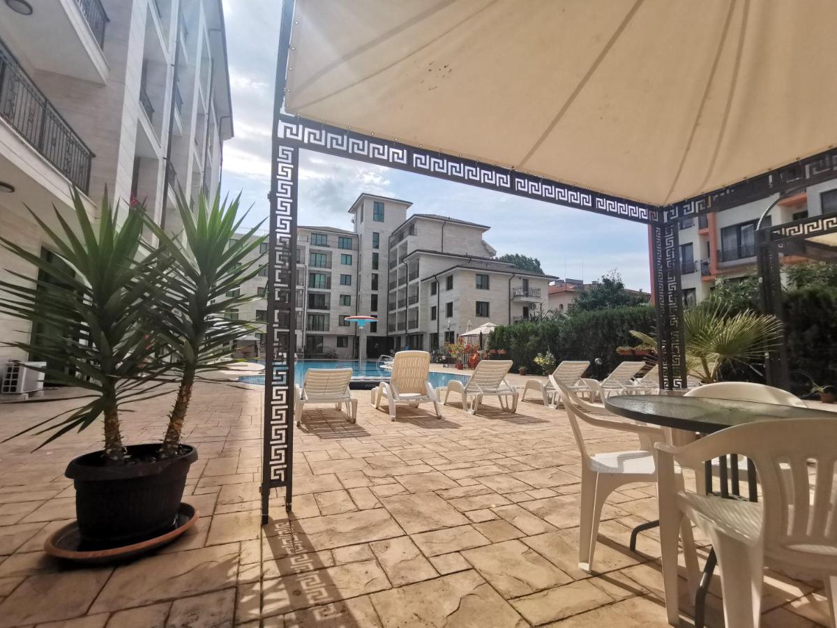 Pool Apartment Amadeus Lux Сонячний Берег Екстер'єр фото
