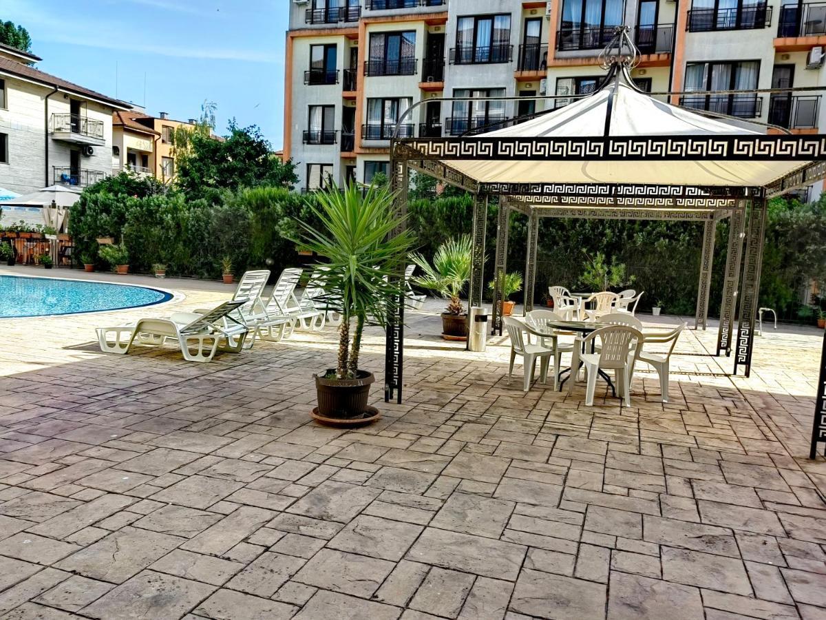 Pool Apartment Amadeus Lux Сонячний Берег Екстер'єр фото