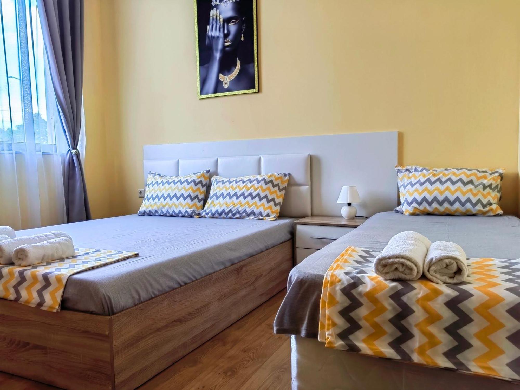 Pool Apartment Amadeus Lux Сонячний Берег Номер фото